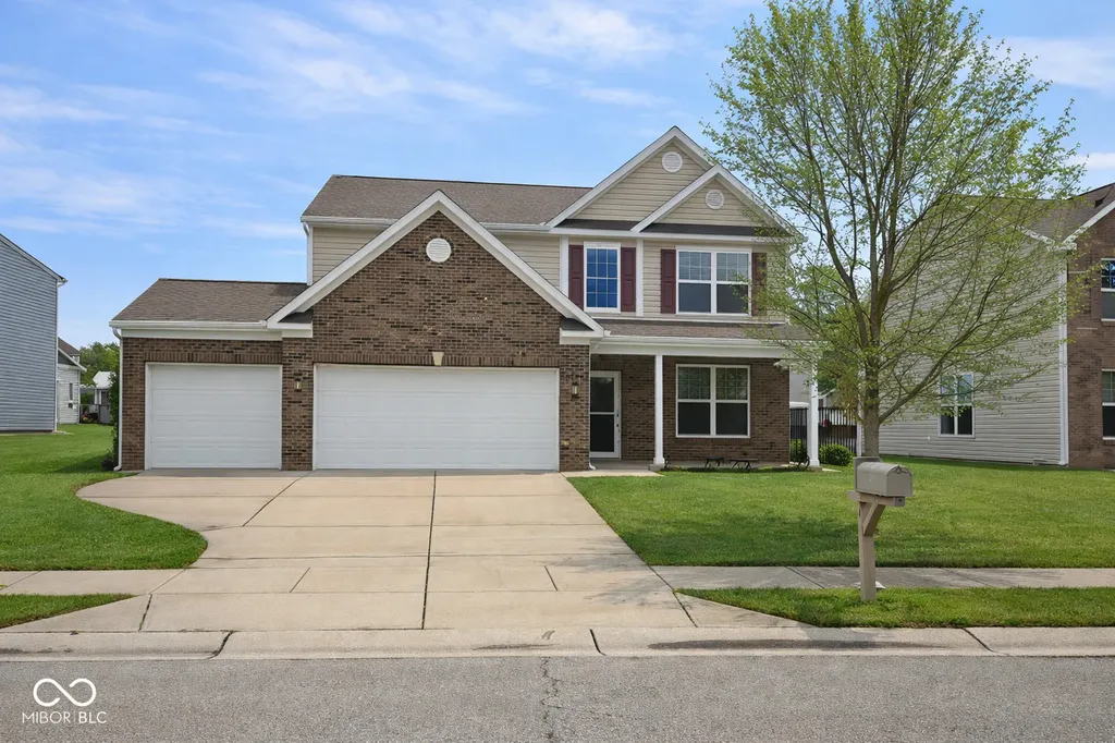 5573 Newport Avenue Indianapolis IN 46234