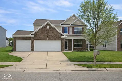 5573 Newport Avenue Indianapolis IN 46234