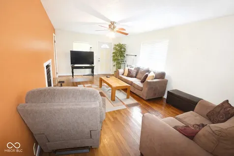 8225 Crawfordsville Road Indianapolis IN 46214