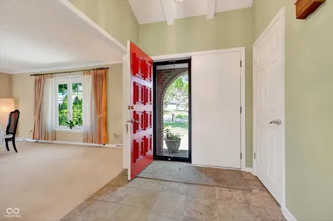 2427 Hawthorn Place Noblesville IN 46062
