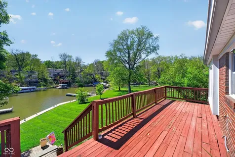 2427 Hawthorn Place Noblesville IN 46062