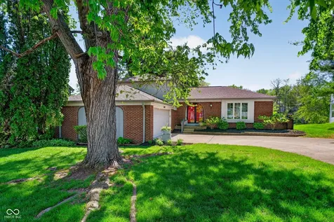 2427 Hawthorn Place Noblesville IN 46062