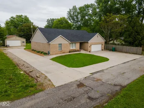 610 Brook Street Crawfordsville IN 47933