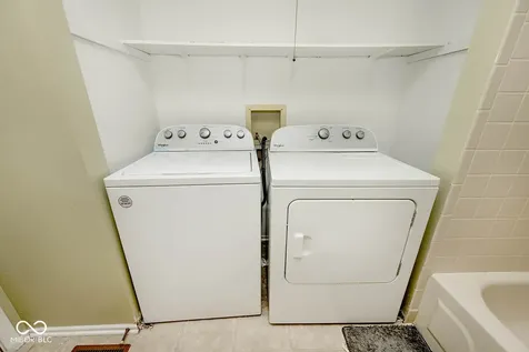 8012 Valley Farms Court Indianapolis IN 46214