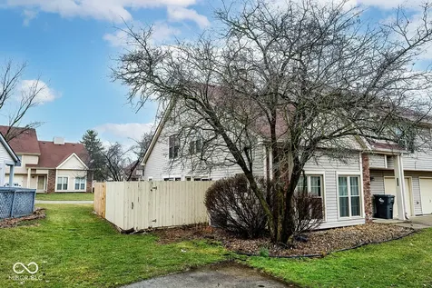 8012 Valley Farms Court Indianapolis IN 46214