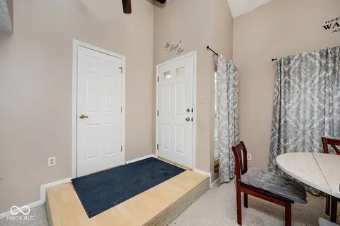 8012 Valley Farms Court Indianapolis IN 46214