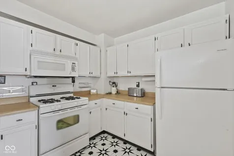 227 Jefferson Street Pendleton IN 46064