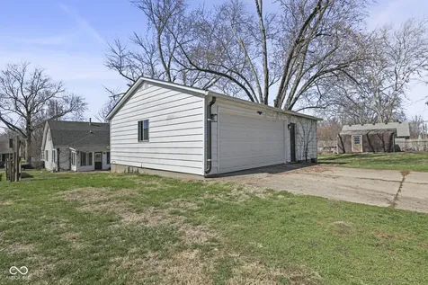 227 Jefferson Street Pendleton IN 46064