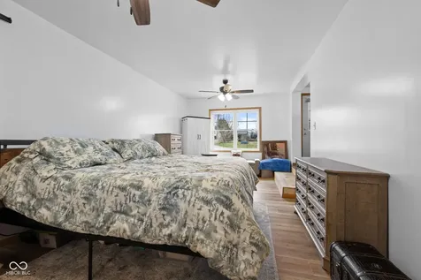 7373 Locust Lake Road Spencer IN 47460