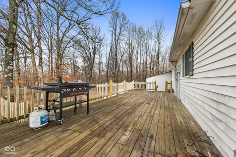 7373 Locust Lake Road Spencer IN 47460