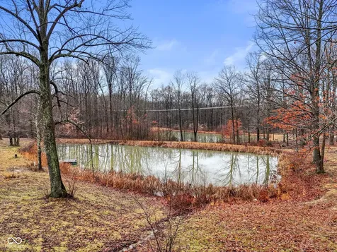 7373 Locust Lake Road Spencer IN 47460