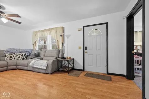 7373 Locust Lake Road Spencer IN 47460