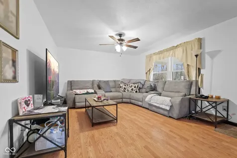 7373 Locust Lake Road Spencer IN 47460