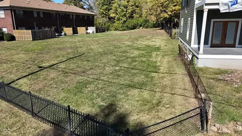 532 Sutherland Avenue Indianapolis IN 46205