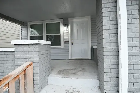 822 N Bradley Avenue Indianapolis IN 46201