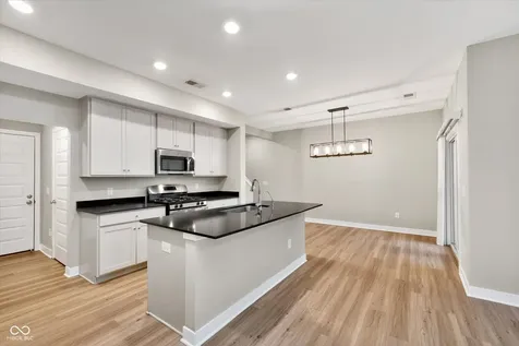 9847 Kenwood Street Avon IN 46123