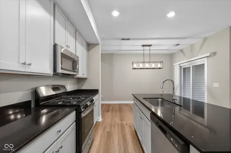9847 Kenwood Street Avon IN 46123