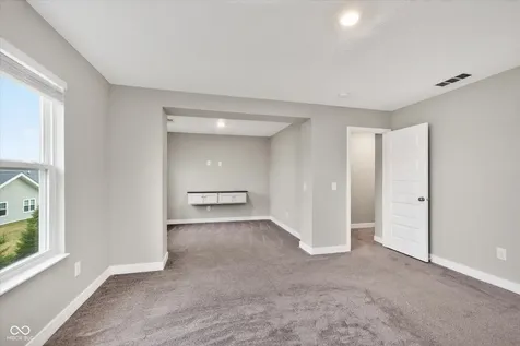 9847 Kenwood Street Avon IN 46123