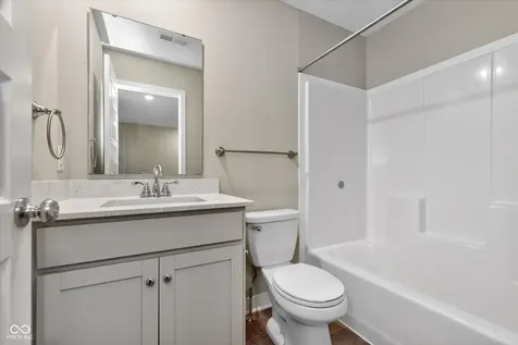 9847 Kenwood Street Avon IN 46123