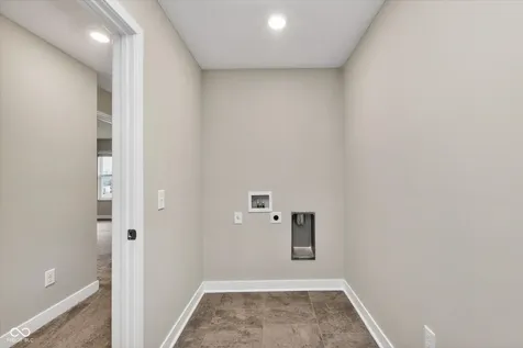9847 Kenwood Street Avon IN 46123