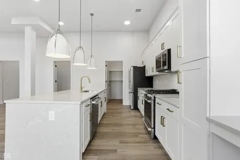 925 Veterans Way Carmel IN 46032