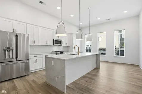 925 Veterans Way Carmel IN 46032
