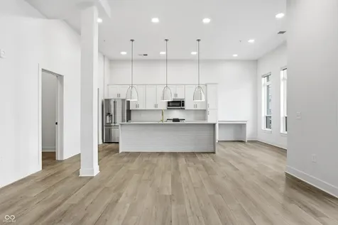 925 Veterans Way Carmel IN 46032