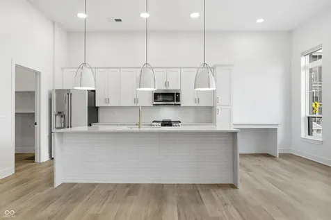925 Veterans Way Carmel IN 46032