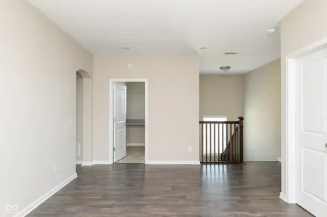 9124 Hawkins Road Indianapolis IN 46216