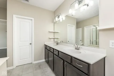 9124 Hawkins Road Indianapolis IN 46216
