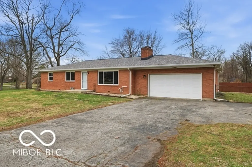 4507 Kessler Lane Drive E Indianapolis IN 46220