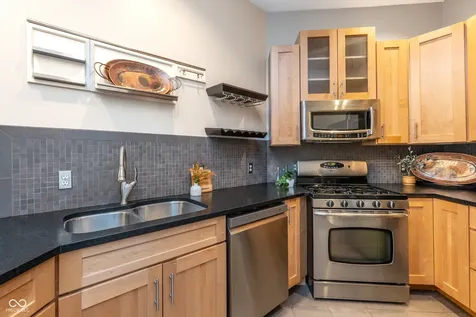 611 N Park Avenue Indianapolis IN 46204