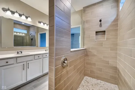 14905 Iron Liege Way Westfield IN 46074