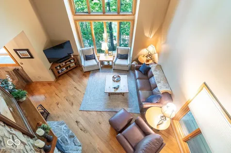 9002 E Agate Avenue Nashville IN 47448