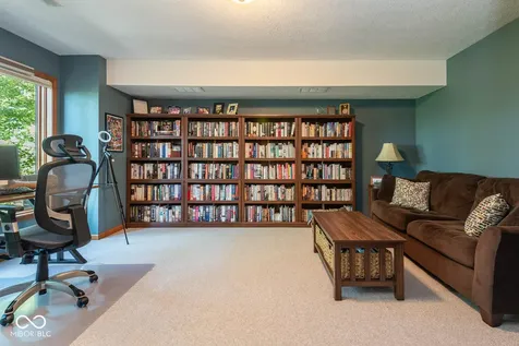 9002 E Agate Avenue Nashville IN 47448