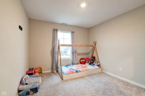 1424 Crabapple Road Franklin IN 46131