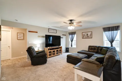 1424 Crabapple Road Franklin IN 46131