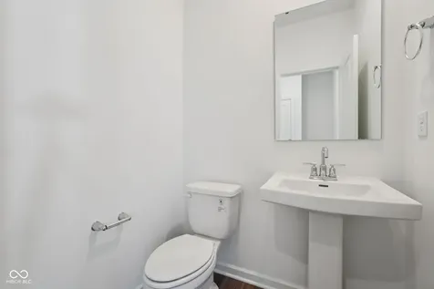 2736 Evergreen Avenue Plainfield IN 46168