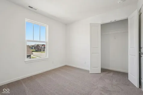 2736 Evergreen Avenue Plainfield IN 46168