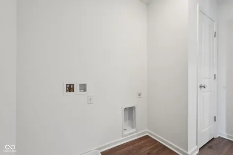 2736 Evergreen Avenue Plainfield IN 46168