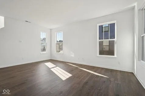 2736 Evergreen Avenue Plainfield IN 46168