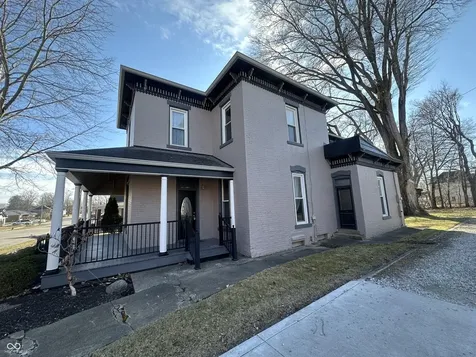 102 N Meridian Street Roachdale IN 46172