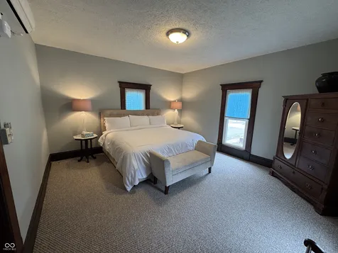 102 N Meridian Street Roachdale IN 46172