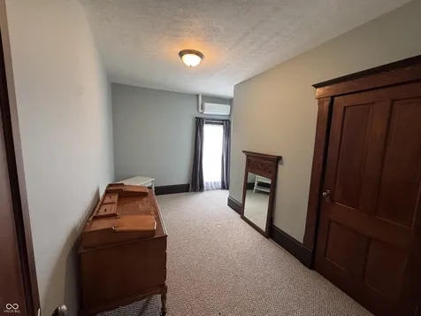 102 N Meridian Street Roachdale IN 46172