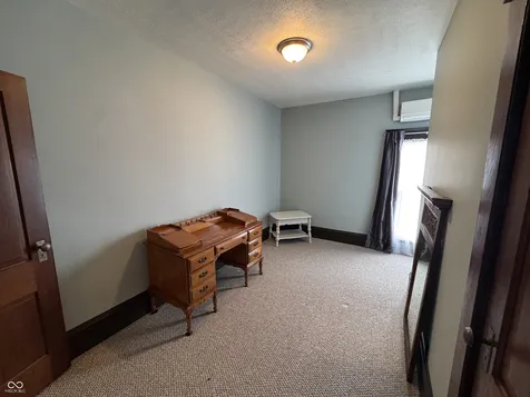 102 N Meridian Street Roachdale IN 46172