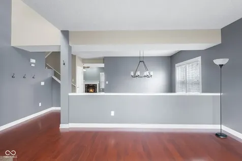 2910 Parkview Drive Columbus IN 47201