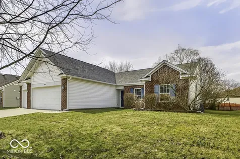 2212 Southlake Avenue E Greenwood IN 46143