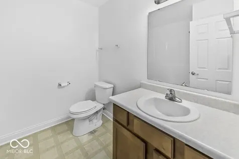 2212 Southlake Avenue E Greenwood IN 46143
