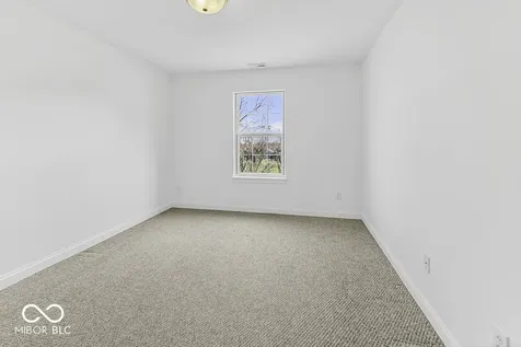 2212 Southlake Avenue E Greenwood IN 46143