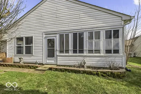 2212 Southlake Avenue E Greenwood IN 46143